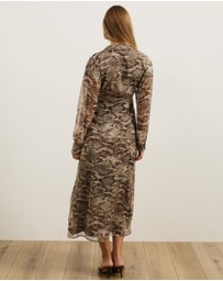 Atmos&Here - Keira Long Sleeve Midi Dress