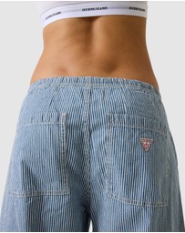 GUESS Jeans - GUESS JEANS Low-Rise Jogger Twisted Extrawide Jeans