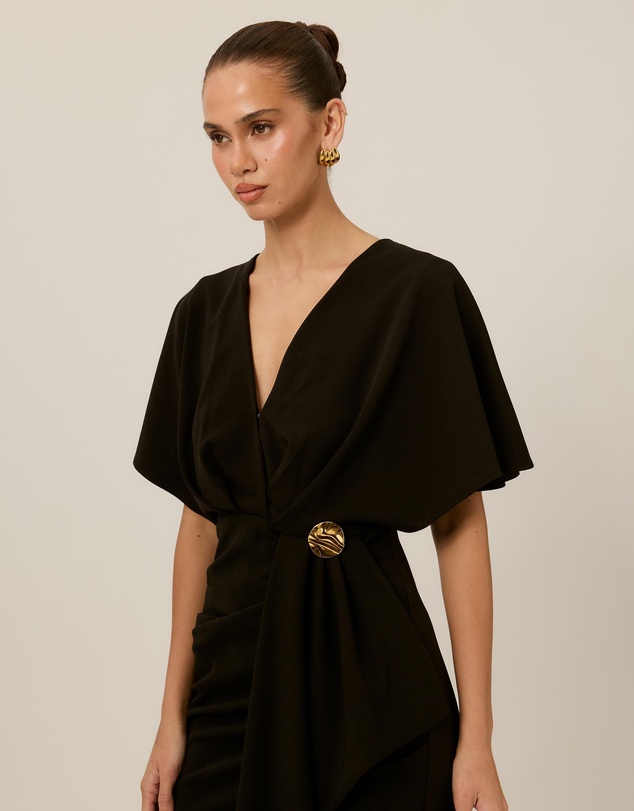 Tussah - Vivian Flutter Sleeve Ruffle Detail Midi Dress