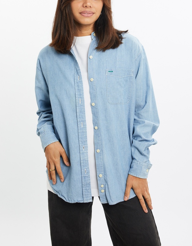 Vintage by The Real Deal - Pre Loved - Vintage 90s Tommy Hilfiger Chambray Button Up Shirt