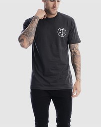 DVNT - Dive Deep Tee