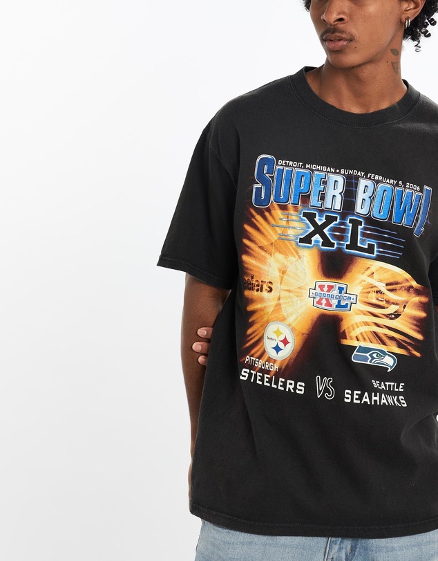 Vintage by The Real Deal - Pre Loved - Vintage NFL Steelers vs Seahawks Super Bowl Tee