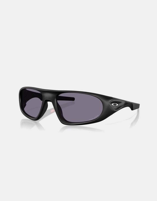 Oakley - Neoforma