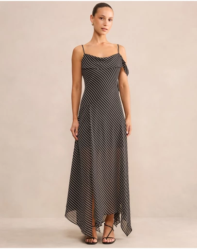 Forever New Petite - Mya Petite Draped Maxi Dress