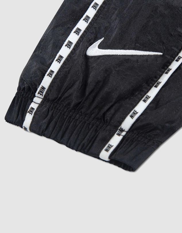 Nike - Lightweight Ripstop Jacket - Kids