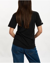 Vintage by The Real Deal - Pre Loved - Vintage MLB San Francisco Giants Henley Tee