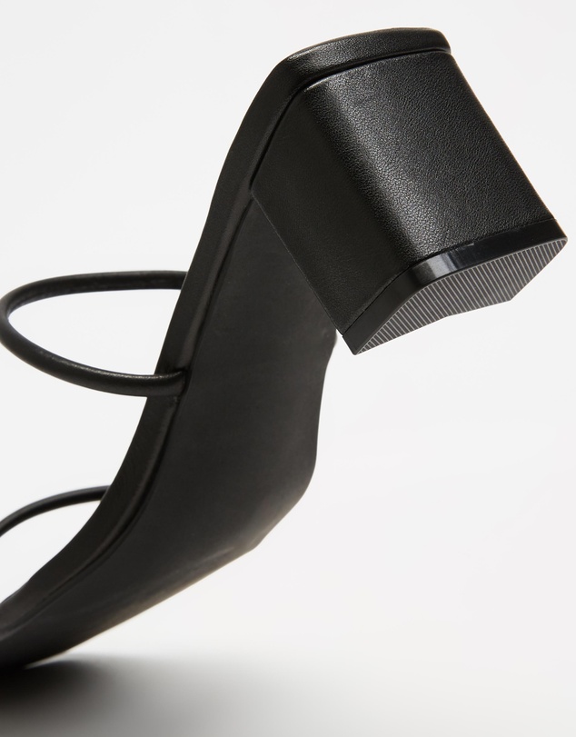 Sol Sana - Lottie Mules
