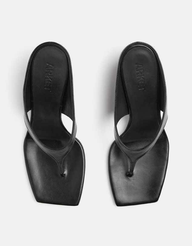 ARKET - Leather Wedge Flip-Flop Sandals
