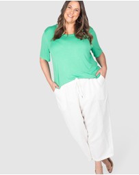Love Your Wardrobe - Kelly Dipped Hem T-shirt