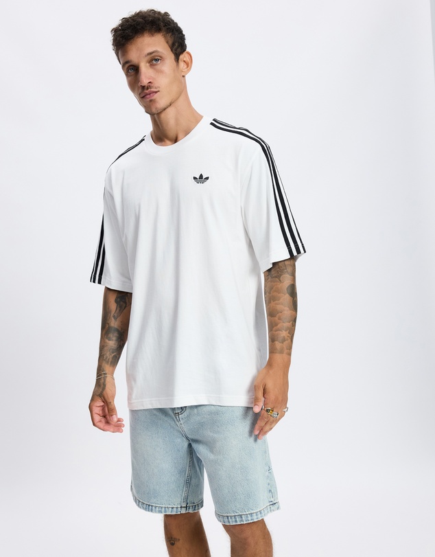 adidas Originals - Adicolor 3-Stripes Oversized Tee