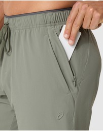 ASICS - Comfort Core Stretch Woven Pant - Men's