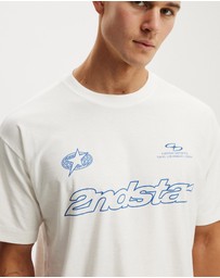 Cotton On - Box Fit Graphic T-Shirt