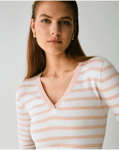 IDA+S - Claremont V-Neck Wool Knit