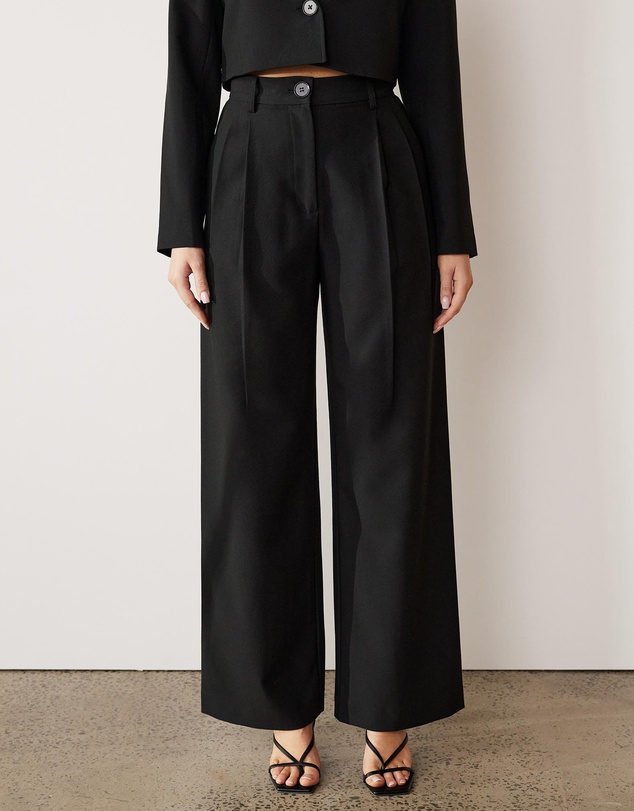 Atmos&Here - Noa Pleated Pants