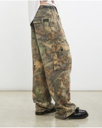 Vintage by The Real Deal - Pre Loved - Vintage Realtree Camo Cargo Pants