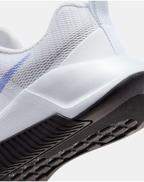 Nike - MC Trainer 3 - Women's