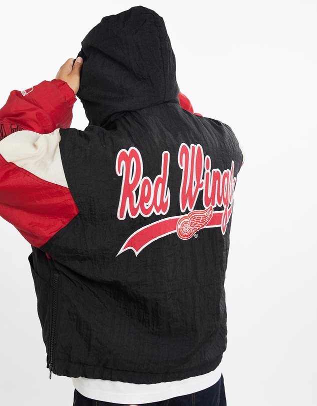 Vintage by The Real Deal - Pre Loved - 90s Logo 7 NHL Detroit Red Wings Puffer Jacket