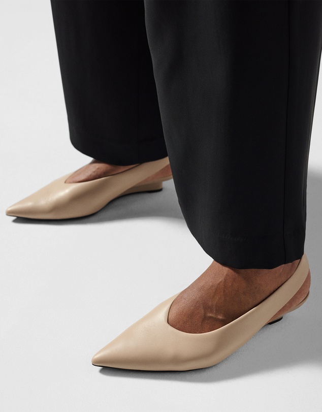 Commonry - Brielle Leather Wedge