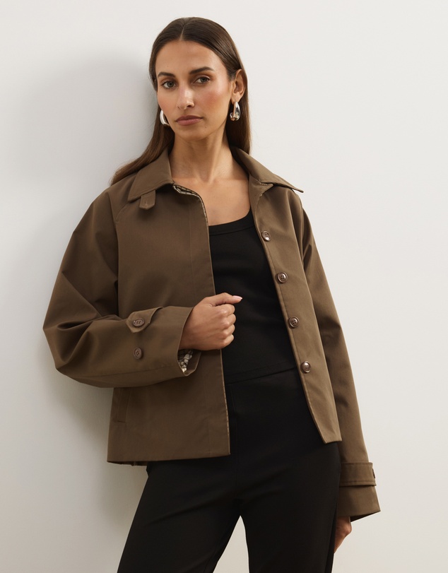 Atmos&Here - Osa Cropped Trench Coat