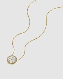 Fossil - JEWELRY Classic Mother-of-Pearl Gold-Tone Pendant Necklace