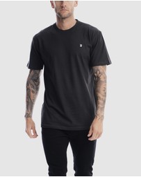 DVNT - Classic Embroidery Tee