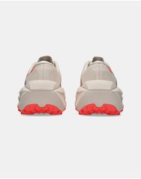 ASICS - Trabuco Max 5 - Women's