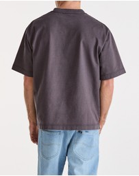 Lee - Applique Boxcut Tee