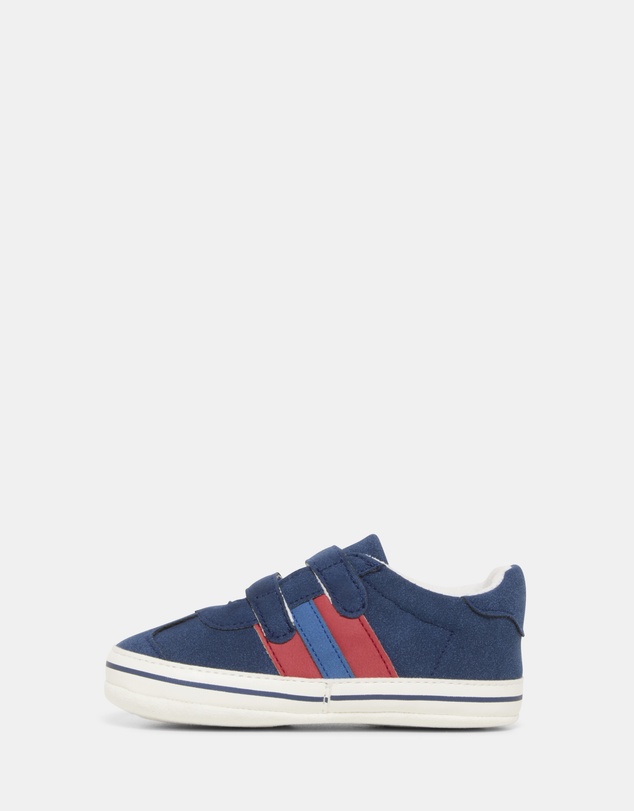 Kicks - Kegan Sneaker