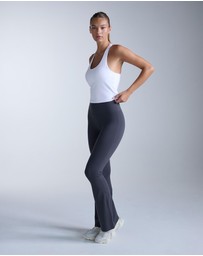 2XU - Fluid Hi-Rise Flare Pants