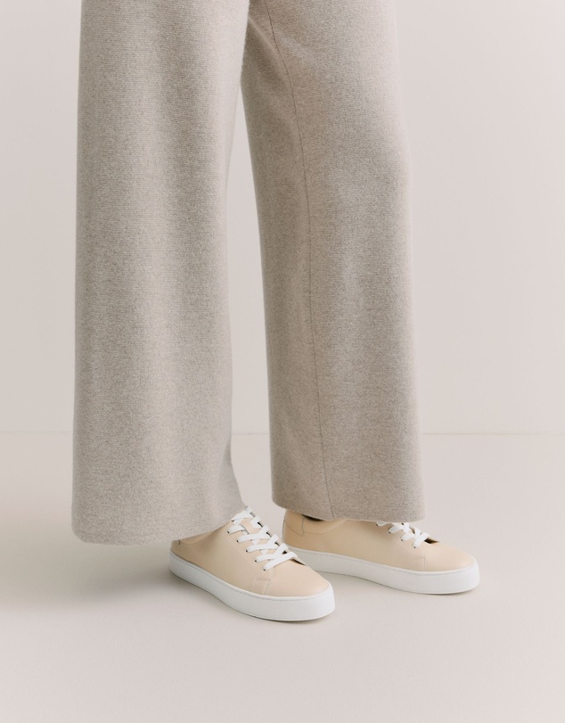 Trenery - Lyons Leather Sneaker in Beige