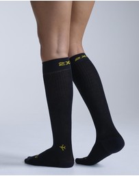 2XU - Flight Bamboo Charcoal Compression Socks