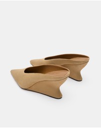 Seed Heritage - Riley Wedge Mule