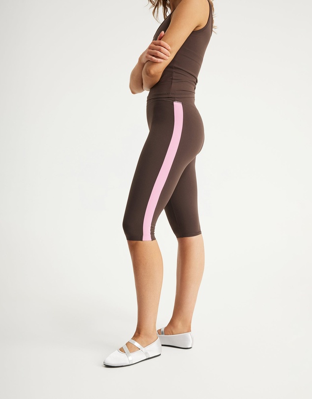 Upstate - Air Sculpt Capri Tight - Espresso /Floss