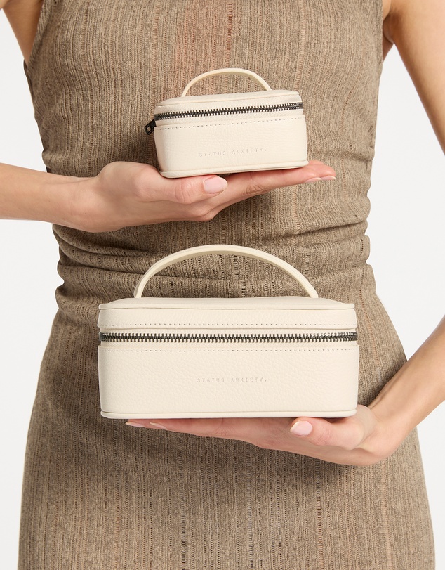 Status Anxiety - Heartbreaker Jewellery Case