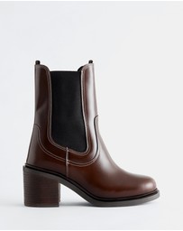 & Other Stories - Heeled Leather Chelsea Boots