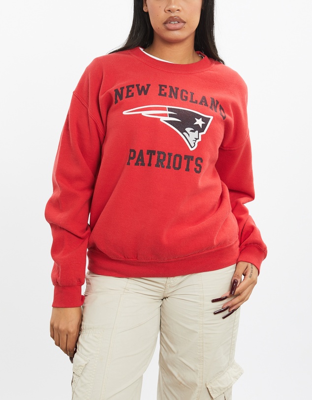 Vintage by The Real Deal - Pre Loved - Vintage NFL New England Patriots Sweatshirt