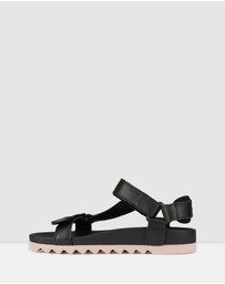 Rollie - Sandal Tooth Wedge