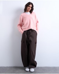 TOPSHOP - Knitted Wool Blend Fluffy V-Neck Jumper