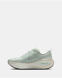 Nike - Vomero Plus - Women's