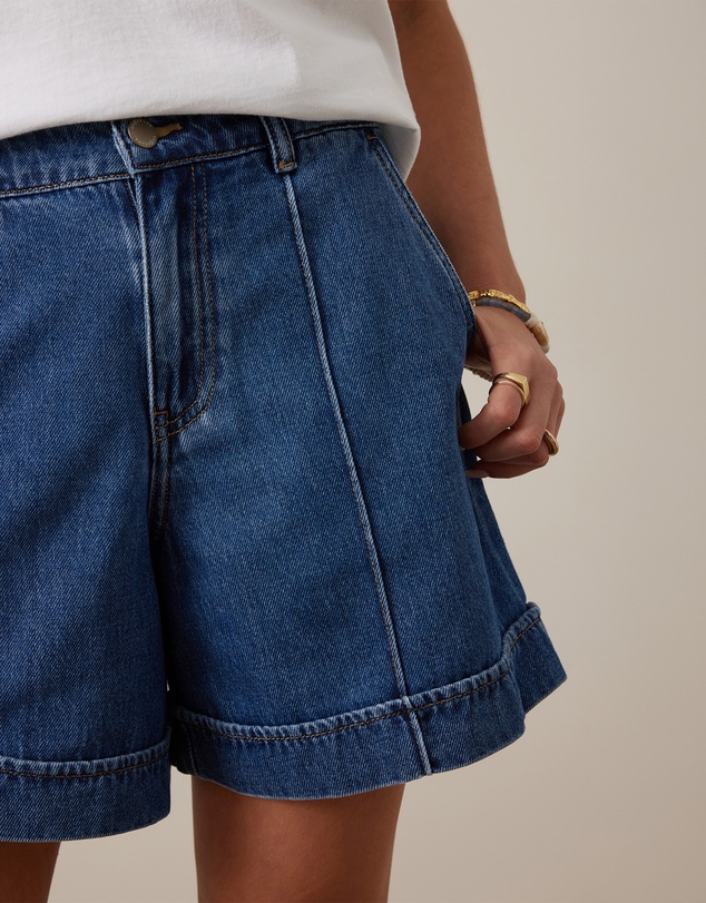 Ceres Life - Juno Seamed Short
