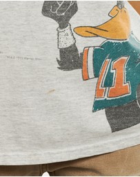 Vintage by The Real Deal - Pre Loved - 1993 NFL Miami Dolphins x Looney Tunes Tee
