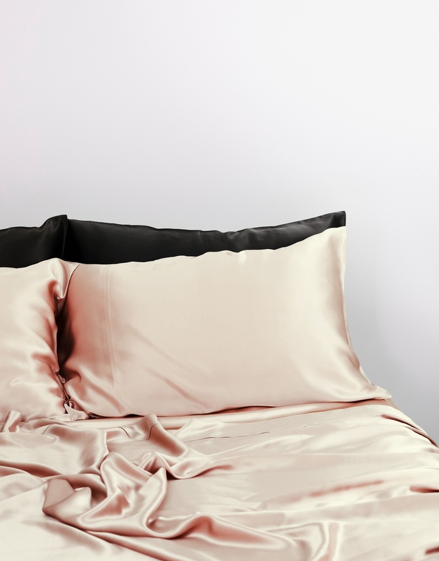 SILK MAGNOLIA - Pure Silk Pillowcase