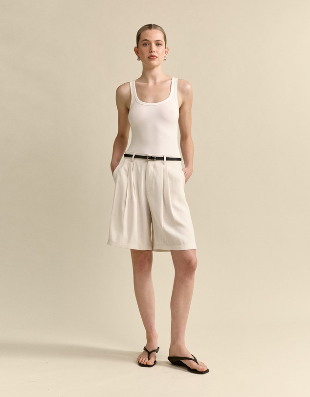 MVN - Long Linen Shorts