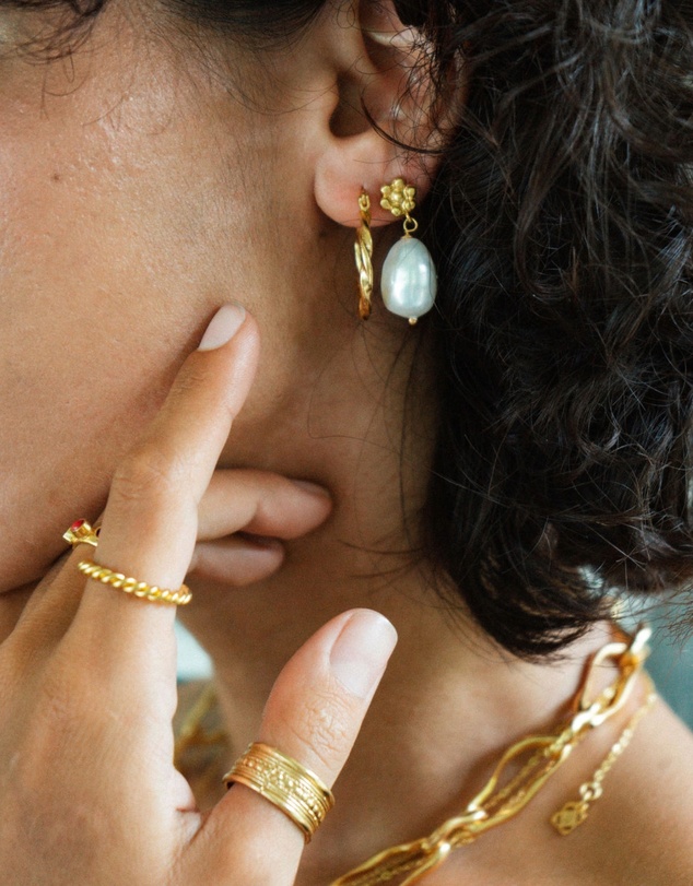 Ottoman Hands - Sabina Twist Hoop Earrings