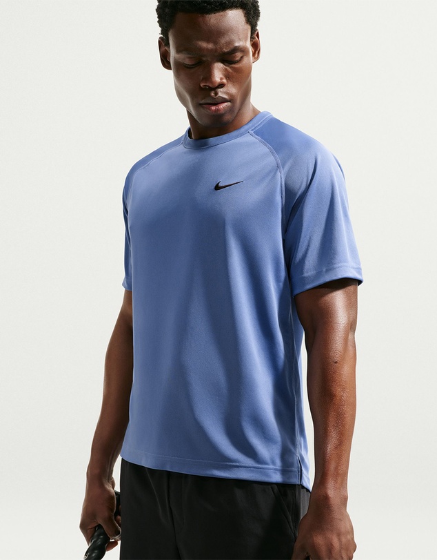 Nike - Hyverse Dri-FIT UV Training T-Shirt