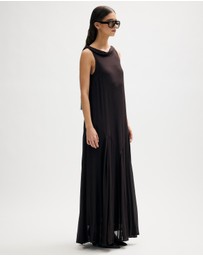 Minima Esenciales - Mika Scarf Maxi Dress