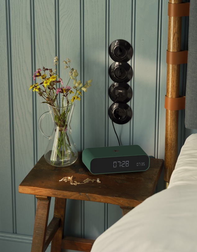 Kreafunk - Kreafunk Wakie Alarm Clock Qi Charger + Bluetooth - Nordic Green