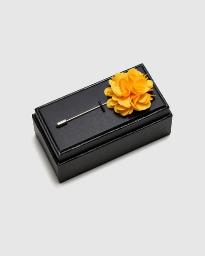 Politix - Charly Flower Lapel Pin