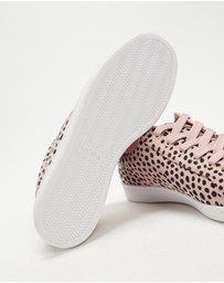 Holster - Stardust Glitter Sneakers - Blush Cheetah - Women's