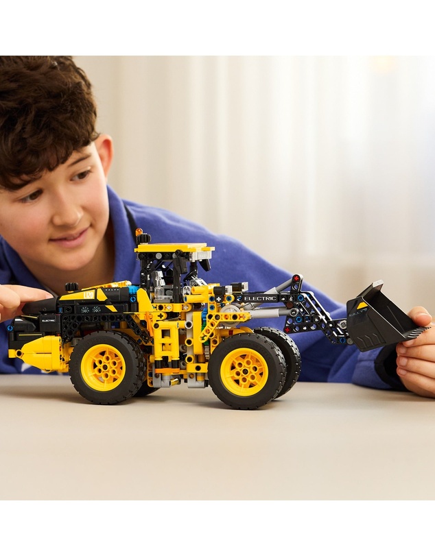 LEGO - 42209 Volvo L120 Electric Wheel Loader